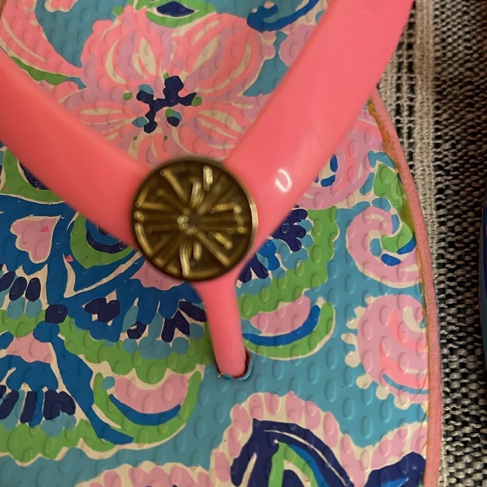 Lilly Pulitzer pool flip flop‎ - Picture 3 of 10